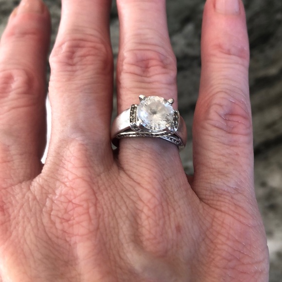Sterling Silver Stunning Cubic Zirconia Ring Beautiful Setting Sz 5 Stamped 9.25 - Picture 4 of 7
